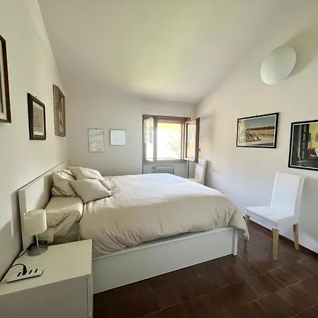 Ena Apt Fronte Lago Bilocale Con Piscina Parco E Pontile Privato