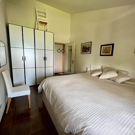 아파트 Ena Apt Fronte Lago Bilocale Con Piscina Parco E Pontile Privato 시르미오네